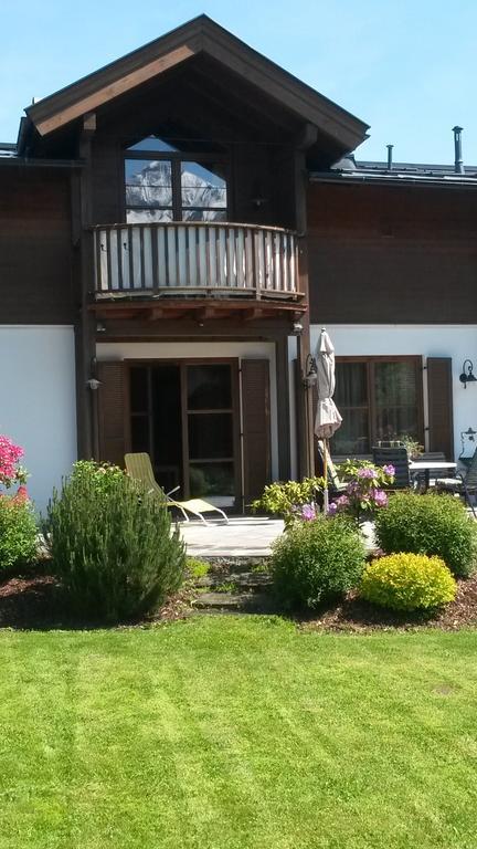 Ski & Golf Apartment Zell Am See Room photo