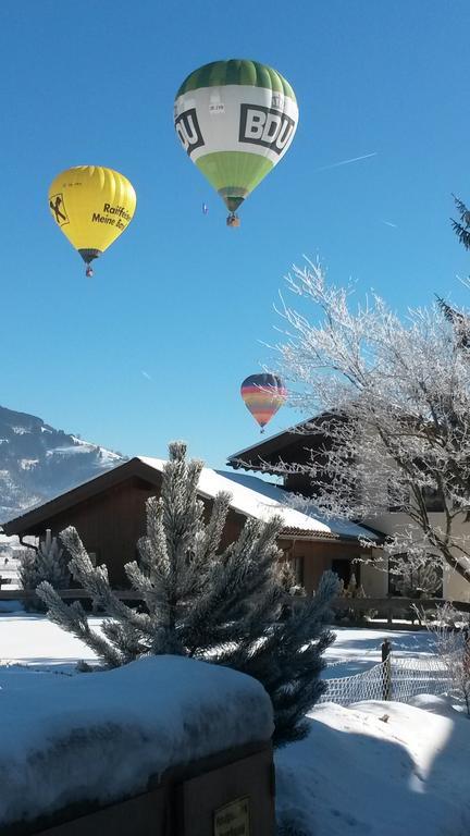 Ski & Golf Apartment Zell Am See Room photo